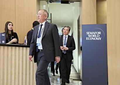 정의선 "2030년까지 연간 3만대의 아틀라스 생산…미래 핵심은 수소"