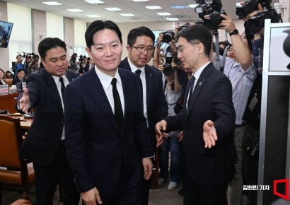 [포토] 박상용, 두 번째 증인 선서 거부…서영교, 퇴장 명령