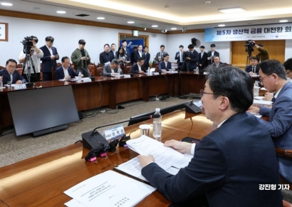 [포토] 한자리에 모인 금융위원장과 시중은행장