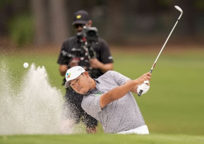 Kim Siwoo Finishes Third by Two Shots... 'Comeback Victory Slips Away'