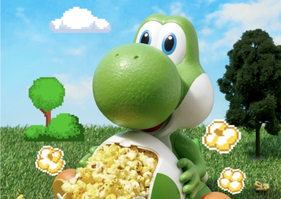 극장서 다들 하나씩 들고 다니니 "나도 살래" 품절 대란…새 수익원으로 부상