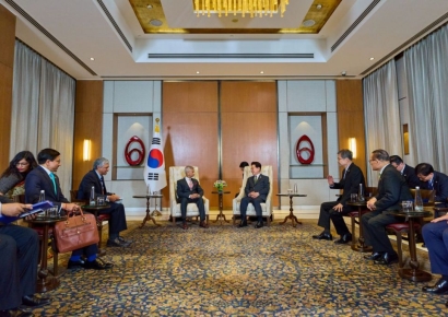 '인도 국빈 방문' 李대통령 "호르무즈 안전항행 보장 협력"