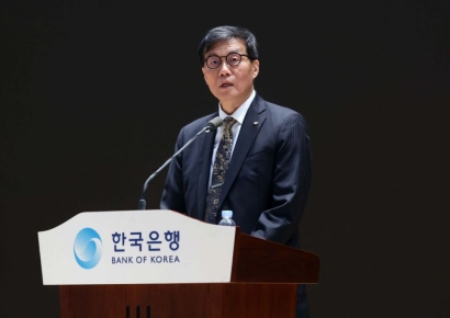 이창용, 퇴임 후 대외 메시지 이어간다 "말 하는 게 내 스타일, 경제평론 할 것"(종합)