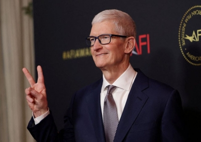 "내 인생 최고의 영광"…'4조 달러 제국' 이끈 팀쿡, 15년만에 애플 CEO직 물러난다(종합)