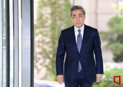 New Governor Shin Hyun Song's Inaugural Message: "In Times of Great Transformation, the Bank of Korea Must Evolve... Seeking Answers Through Action"