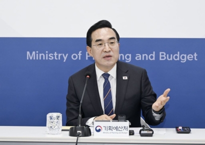 '교육교부금 칼질 시사' 박홍근 발언에 교육계 발칵…"좌우 없이 총력 저지"