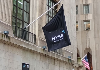 [New York Stock Market] Iran Remains Silent Ahead of Ceasefire Expiration... All Major Indices Close Lower