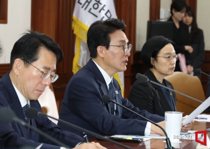 정부, 4차 석유 최고가격제 시행 놓고 '고심'… 金총리 "신중히 결정"