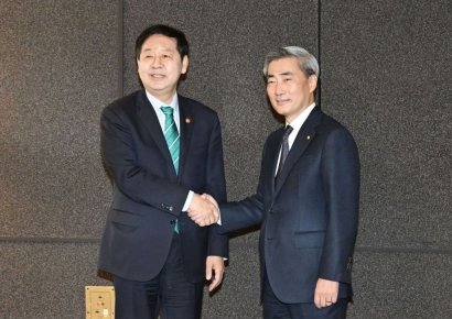 구윤철·신현송 첫 회동…"재정·통화정책 조화롭게 운용…수시 소통"