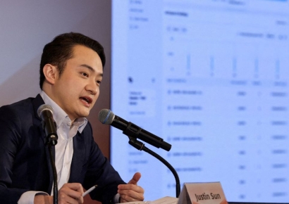 TRON创始人起诉称“Trump的WLF冻结加密资产并强迫追加投资”[比特币现在]