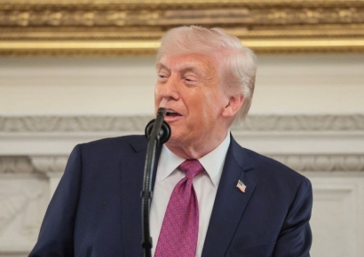 '발표 15분 전' 소름 돋는 타이밍 "또 미리 알았나"…6400억 수상한 베팅