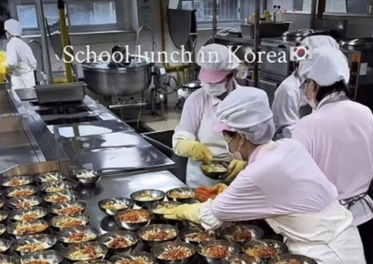 "10점 만점에 100점"인 '넘사벽' 균형 잡힌 식사…외신도 주목한 'K급식'[K홀릭]