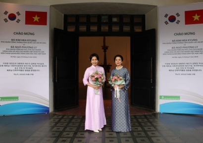 김혜경 여사, 베트남 서기장 부인과 친교…"양국 관계 한복과 아오자이처럼"