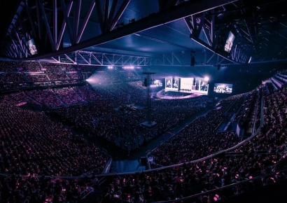 [K팝, 왜 한국을 떠났나]"한국 거쳐 세계로? 옛말"…팝의 본고장 직행하는 K팝