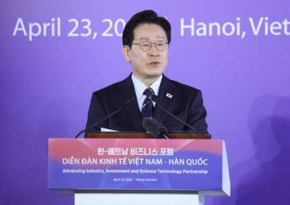 李대통령 “살지도 않는 집에 양도세 깎아주는 건 투기권장 정책”