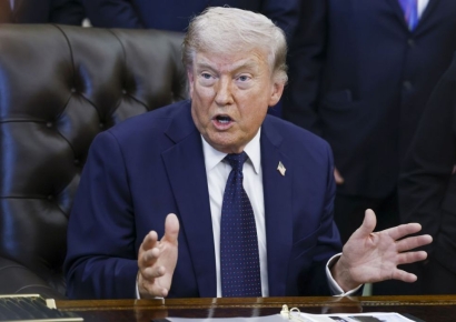 미·중 정상회담 앞 '투트랙' 전략…트럼프 측근 방중·AI 압박