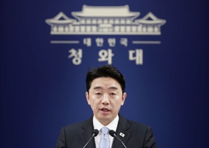 강훈식 비서실장 "5월 원유 도입량 작년 대비 87%…우려하지 않아도 돼"