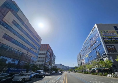 반도체가 견인한 '역대급' 삼성 실적…반도체 웃고, 가전·모바일은 울었다(종합)