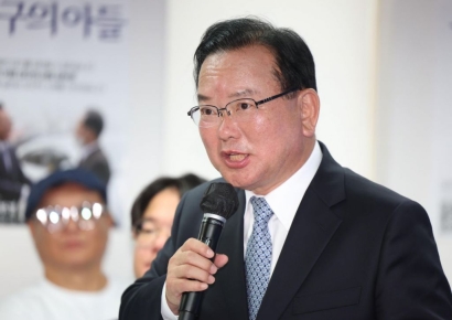 김부겸, 선거사무소 개소…"국힘 혼내야 대구 산다"