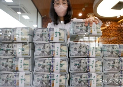 “Everyone Said You’d Make Money” ? Chinese Investors Rush In and Lose Principal Chasing High Interest Rates