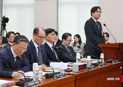 [포토] 김성태 전 쌍방울 회장 “대북송금, 그분 관련 없다”