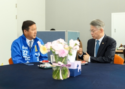 [6·3선거] 차영수 강진군수 후보, 민형배와 '원팀' 구축 시동