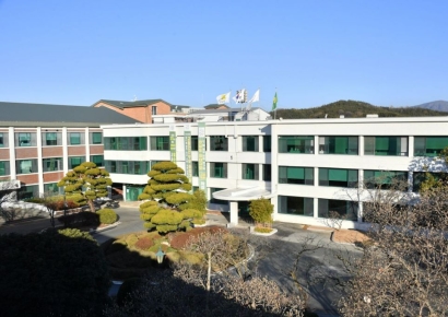 담양군, "'세대어울림센터' 새 이름을 지어주세요"