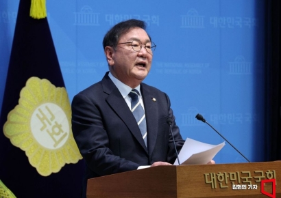 [포토] 김태년 의원, 국회의장 출마 선언 김태년 더불어민주당 의원이 4일 오전 서