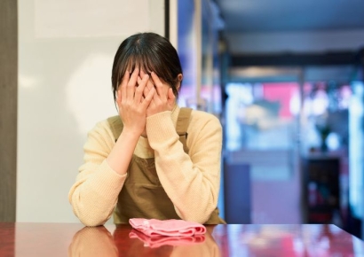 "팔아도 남는 게 없어" 손님 잃을까 앞날 캄캄…고정비 폭등에 자영업자 '비명'