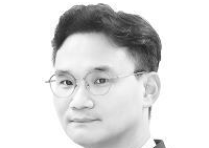 [초동시각]수혈만 바라보는 시한부 홈플러스