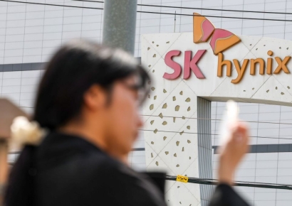 "지금도 늦지 않았다?"…사상 최고가 뚫은 SK하이닉스, 목표주가는[클릭 e종목]