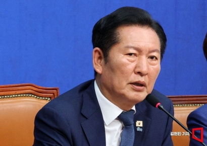 [포토] 정청래 “국힘 부산과 창원 의원들, 개헌에 적극 나서달라"