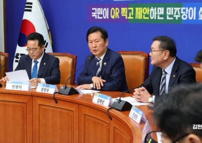 [포토] 착붙공약 프로젝트 발언하는 정청래  