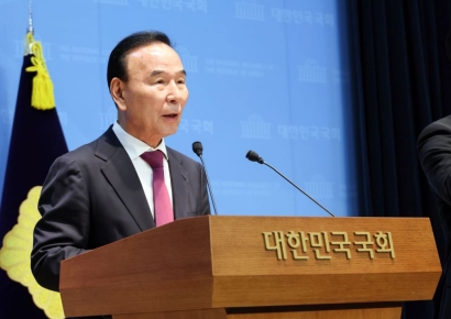 '충북 4선' 박덕흠 의원, 국회부의장 출마…"여야 신뢰 복원 앞장서겠다"