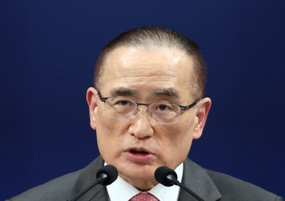确认 HMM Namu 号遭袭后 青瓦台发表“强烈谴责”立场