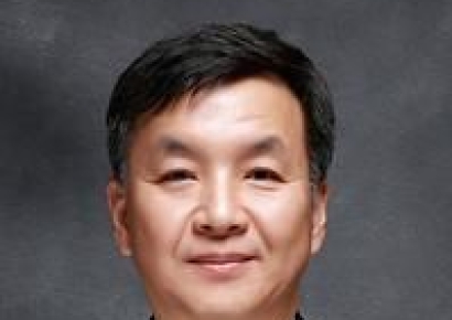 韩国银行新任金通委员人选为高丽大学教授 Kim Jinil