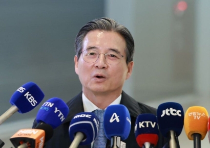 韩国综指暴跌…外媒称“源于 Kim Yongbeom 提出AI国民分红金”