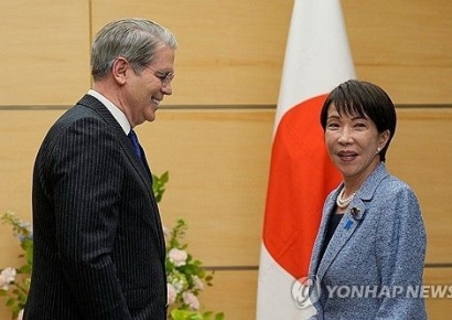 美财政部长与日本高市讨论汇率及美中首脑会谈：“将保持紧密协商”(综合)