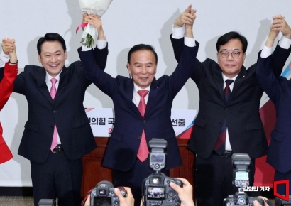 후반기 야당 몫 국회부의장에 4선 박덕흠…與도 곧 투표
