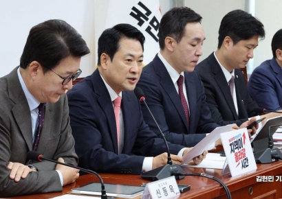 [포토] 장동혁 “정원오, 주폭에 거짓말까지…즉각 퇴출 대상돼야”