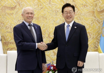노벨상 수상자의 경고…"韓 경제 저성장 해법은 '창조적 파괴'"