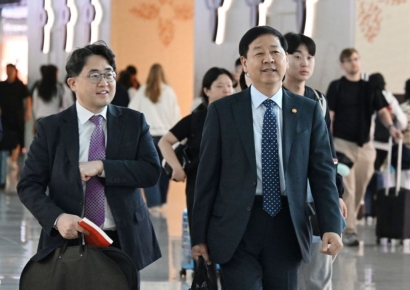 구윤철, 런던서 한국경제 투자설명회…G7 초청국으로 참석