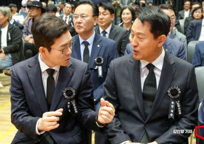 [포토] 5.18 민주화운동 서울기념식서 마주한 정원오 후보-오세훈 후보