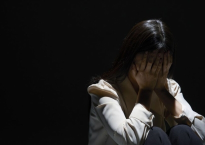 "갈구하는 만큼 스스로를 혐오했어요"…엄마의 눈물도, 찬란한 꿈도 무너졌다[취藥국가]⑦