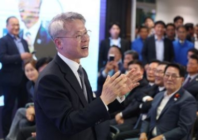 [6·3선거]민형배 73% 독주…전남광주통합시장 선거 지지도 압도적 우세