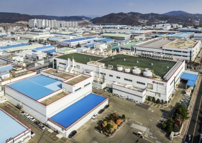 "목표가 65만원→185만원" 기술격차 확 줄인 반도체 기판 후발주자[클릭 e종목]