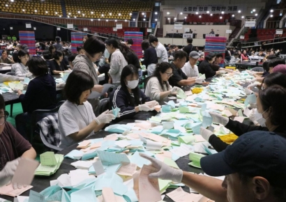 [속보]전국서 지방선거 관련 112신고 399건…66건은 투표방해·소란