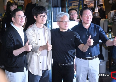 19만원까지 추락했는데 "45만원 간다"…엔비디아와 손잡고 재평가 받는 네이버[이주의 관.종]