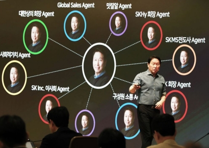 최태원 회장 "1인 1에이전트로 AI 대전환 전속력 추진"