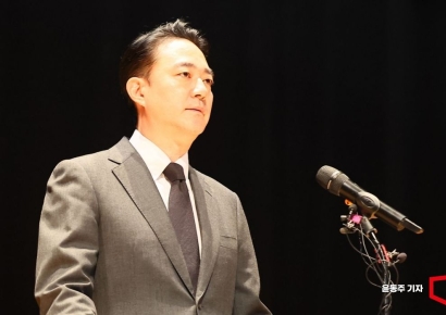 SLL중앙 매각 추진도…중앙그룹, 위기 돌파 안간힘